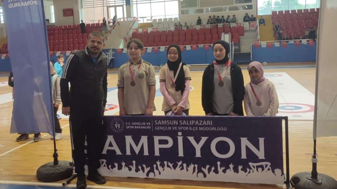 Ortaokul Curling Turnuvası